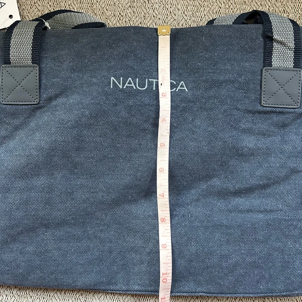 NWT Nautica Blue Duffle Bag medium Size Denim Chambray Travel Gym Mens